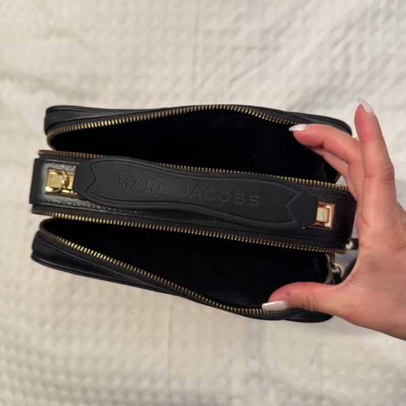 Marc Jacobs purse - Picture 2 of 4